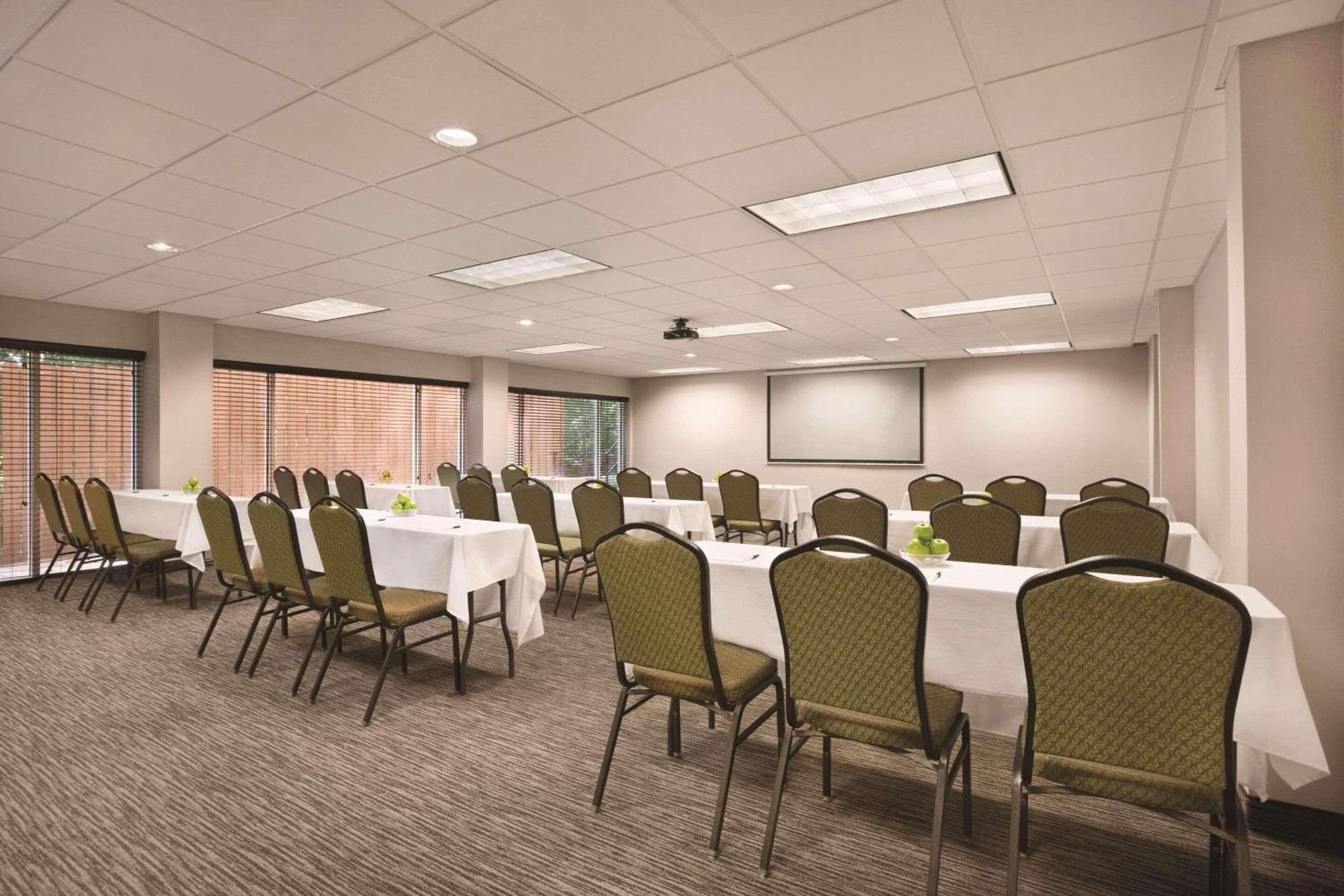 Country Inn & Suites By Radisson, Newnan, Ga Exterior foto